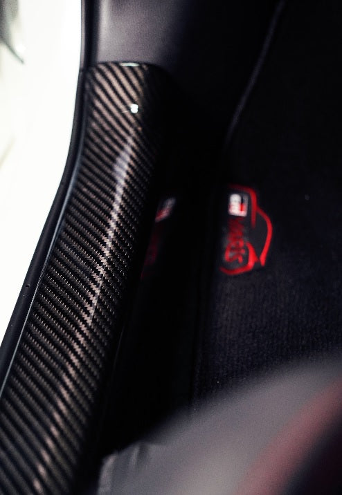[GR Yaris] Scuff plate